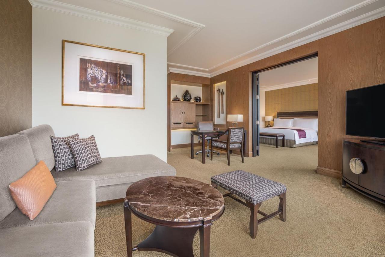 Sheraton Grande Sukhumvit, A Luxury Collection Hotel, Бангкок